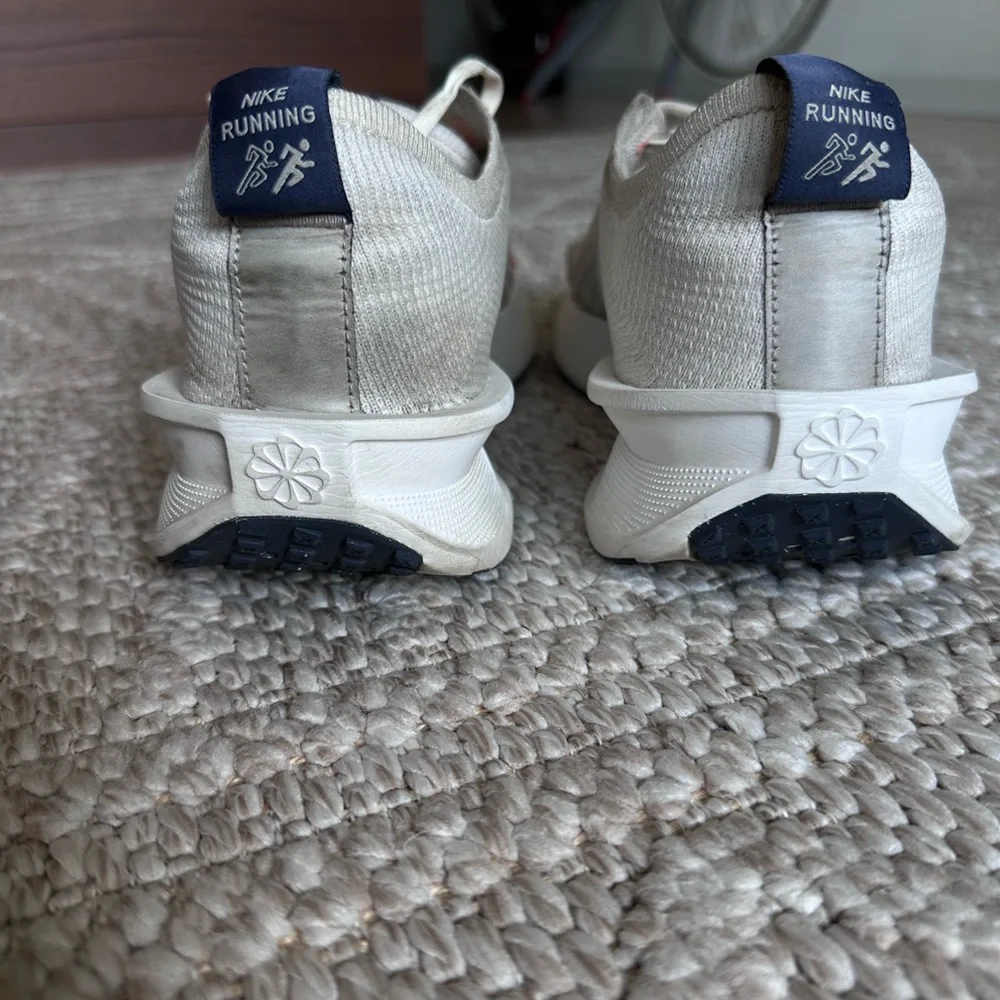 Nike White and Orange Athletic Sneakers - Picture 5 of 15